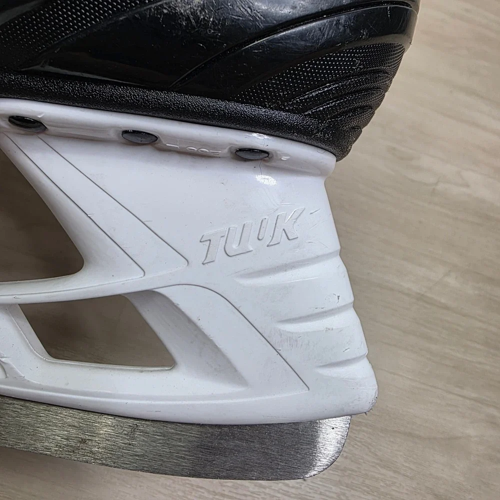 Bauer NS Junior Ice Hockey Skates Black Red Tuuk Lightspeed Pro II Size 4